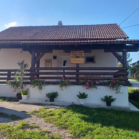 Guest House Happy Day Szluin Kültér fotó